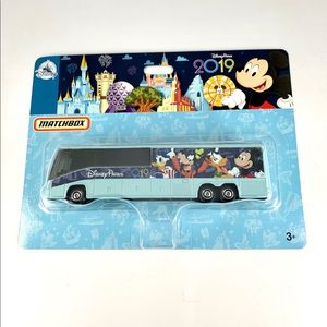 DISNEY PARKS 2019 TOY BUS BRAND NEW AUTHENTIC